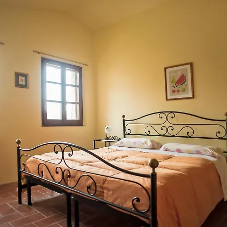 Vakantiehuis Paradiso Selvaggio-2 By Interhome